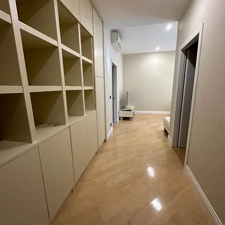 Апартаменты -villa Paola Center- Luxury House In Town Centre *