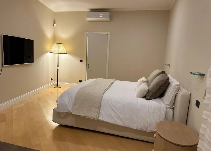 -villa Paola Center- Luxury House In Town Centre *