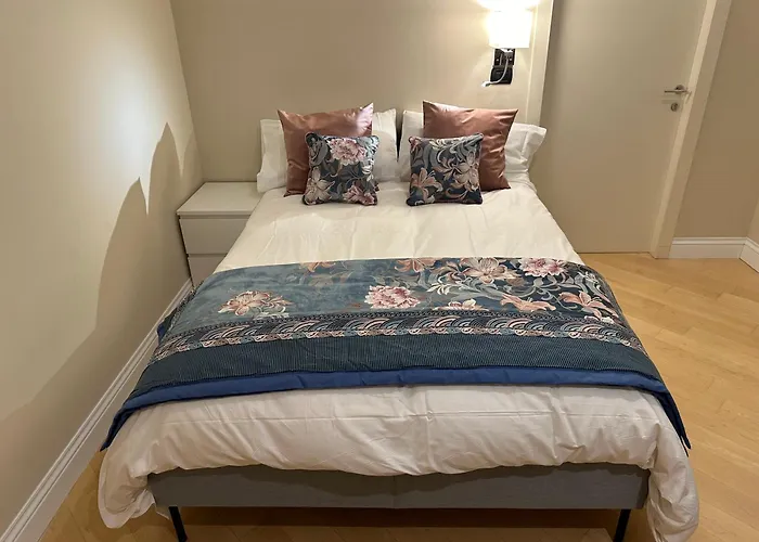 -villa Paola Center- Luxury House In Town Centre