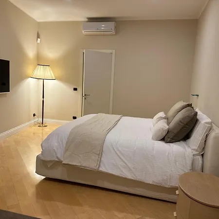 -villa Paola Center- Luxury House In Town Centre *