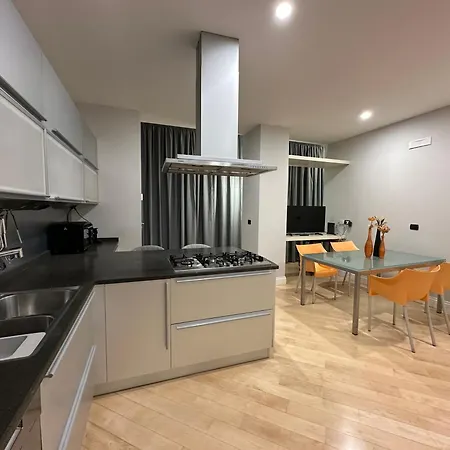 -villa Paola Center- Luxury House In Town Centre * Bari