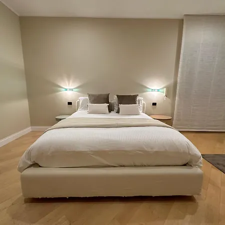 -villa Paola Center- Luxury House In Town Centre Bari